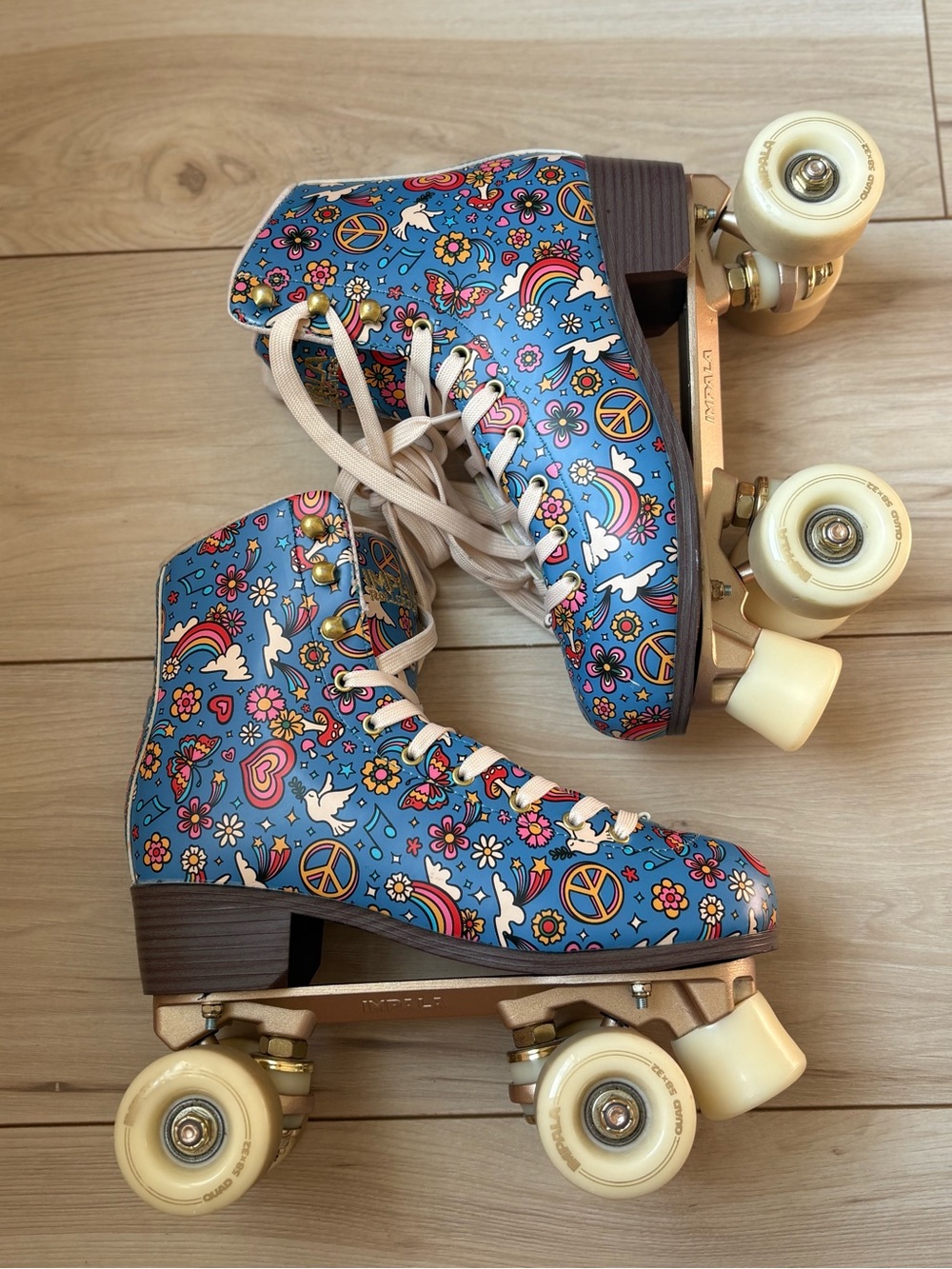 Impala Blue Groovy Roller Skates Women’s Size 8 Retro Rainbow Peace Quad Skates - Picture 2 of 9